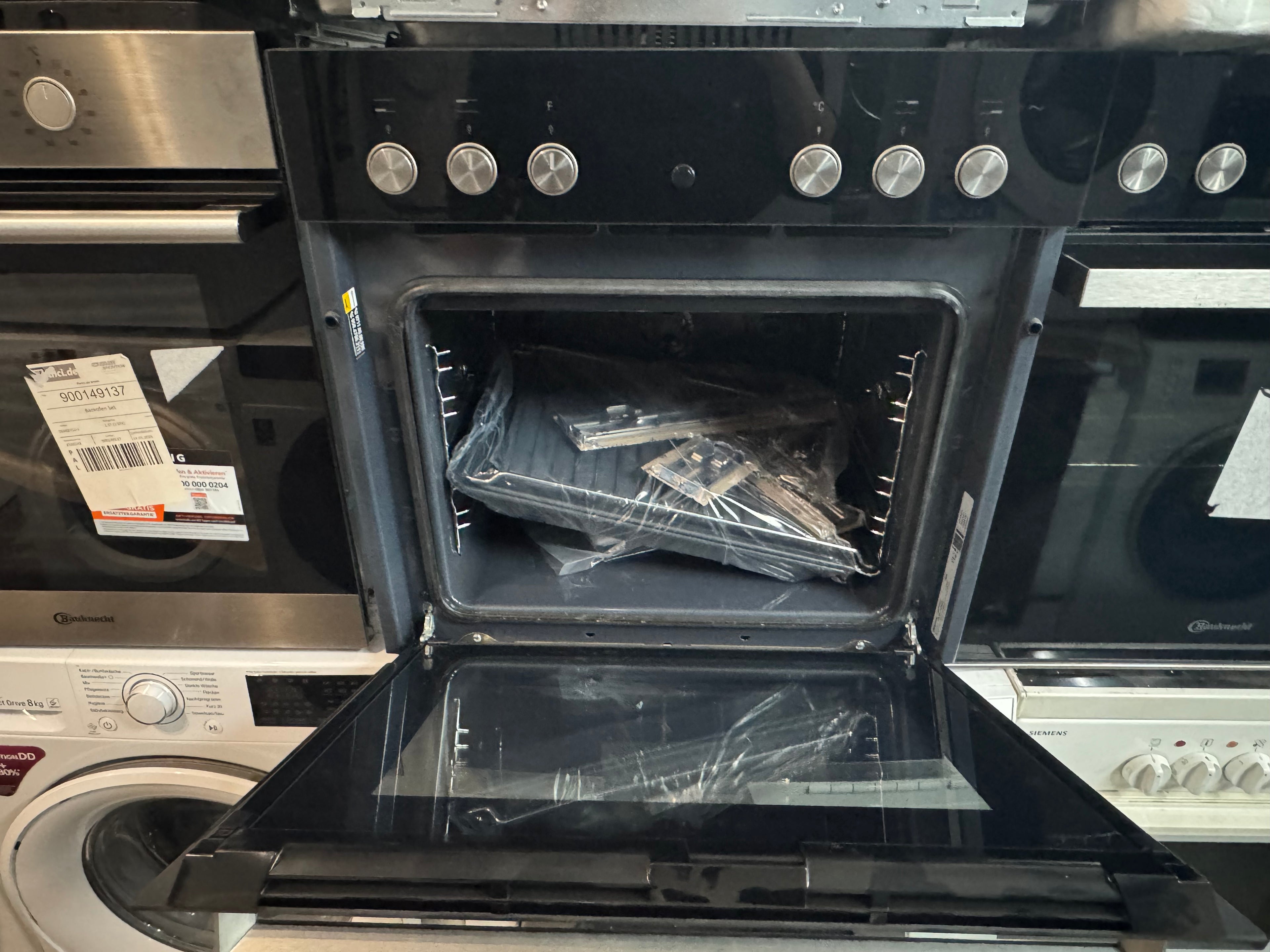 Bauknecht Einbau-Backofen – Heißluft Plus & Steam-Technologie, 71 Liter Kapazität