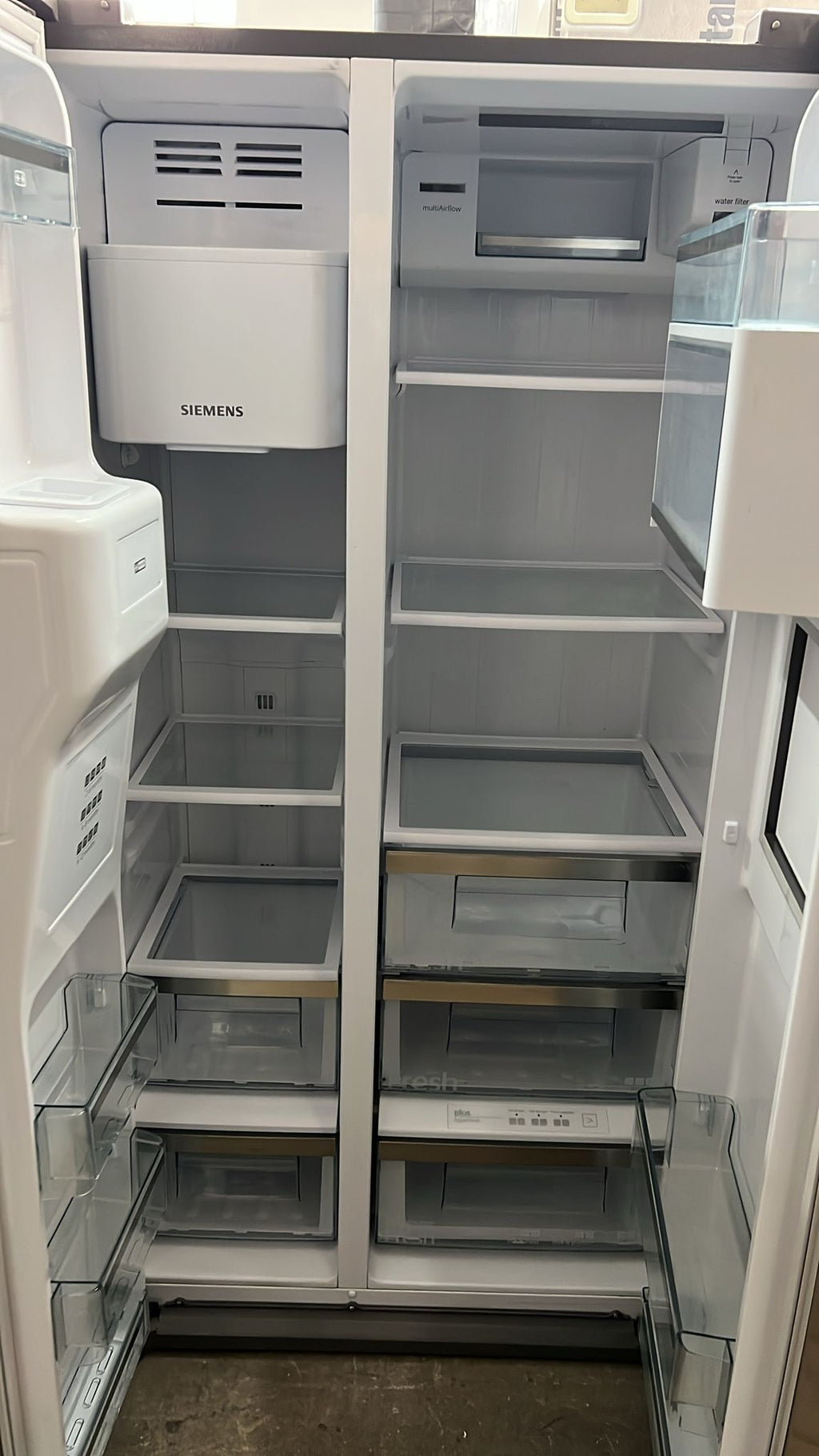 Siemens Side-by-Side Kühlschrank – No Frost, Wasserspender, Edelstahl | Retourware