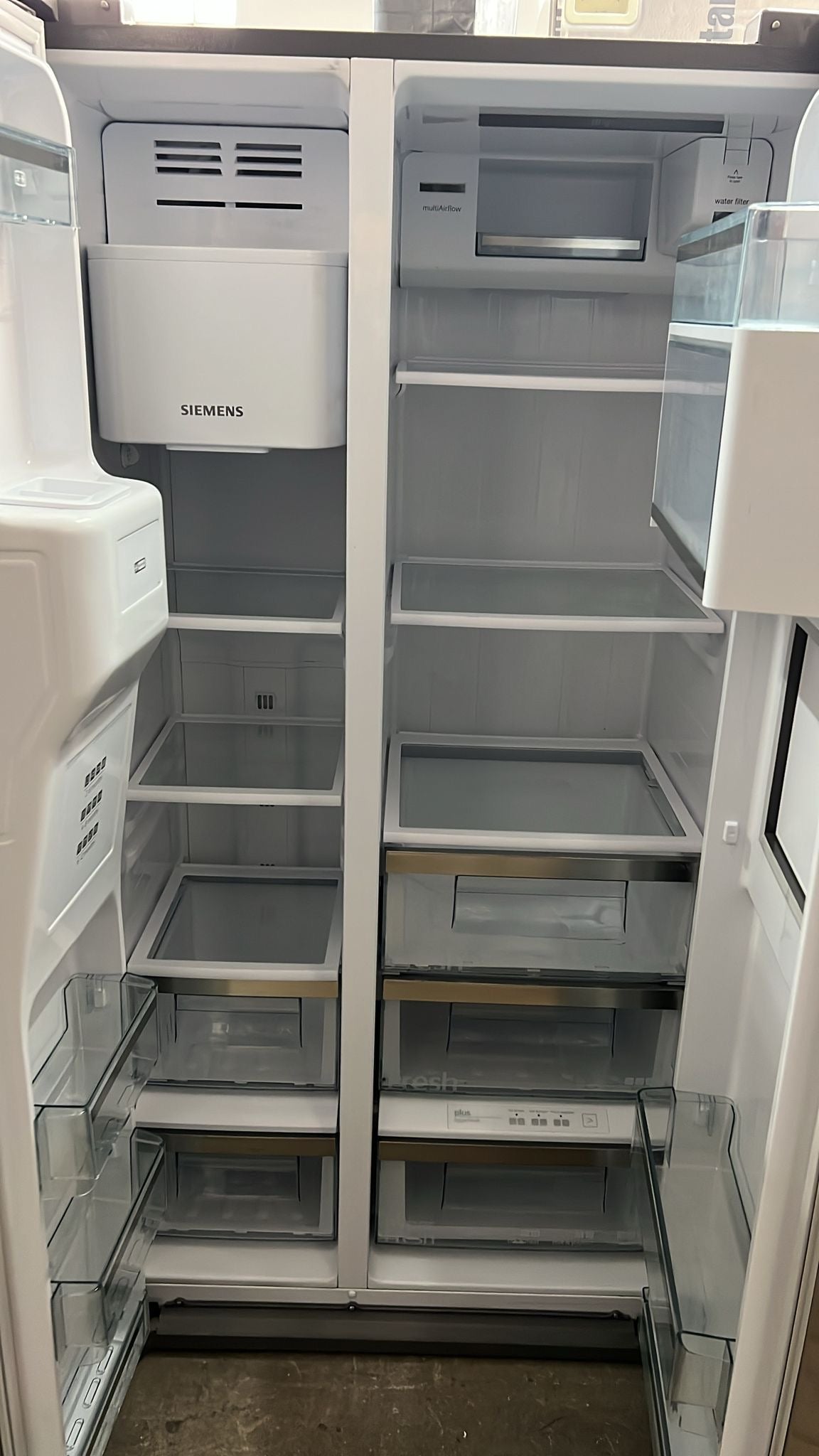 Siemens Side-by-Side Kühlschrank – No Frost, Wasserspender, Edelstahl | Retourware