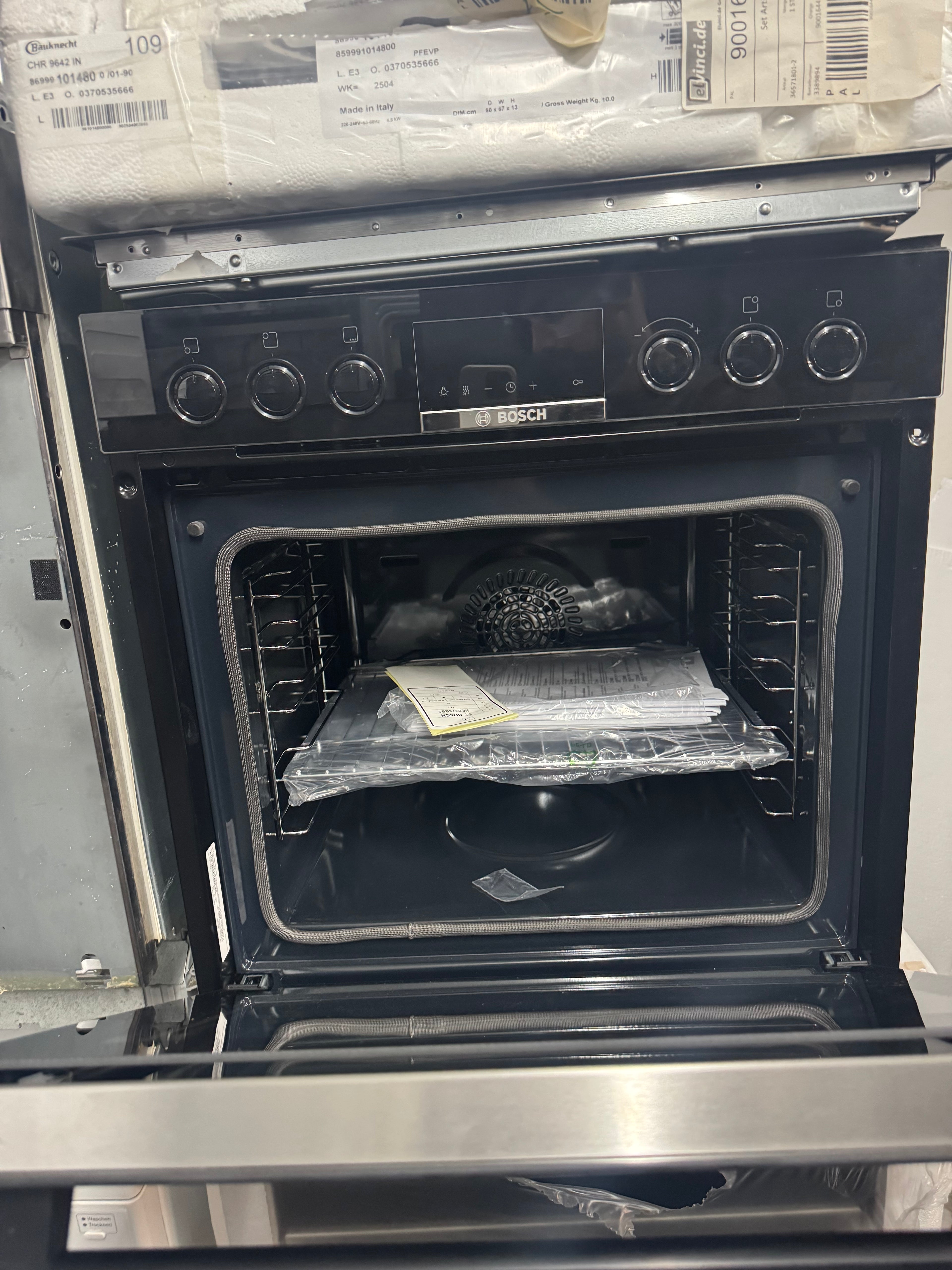 Bosch HEG578BB3 Einbau-Backofen – AirFry & Heißluft Eco, 71 Liter Kapazität