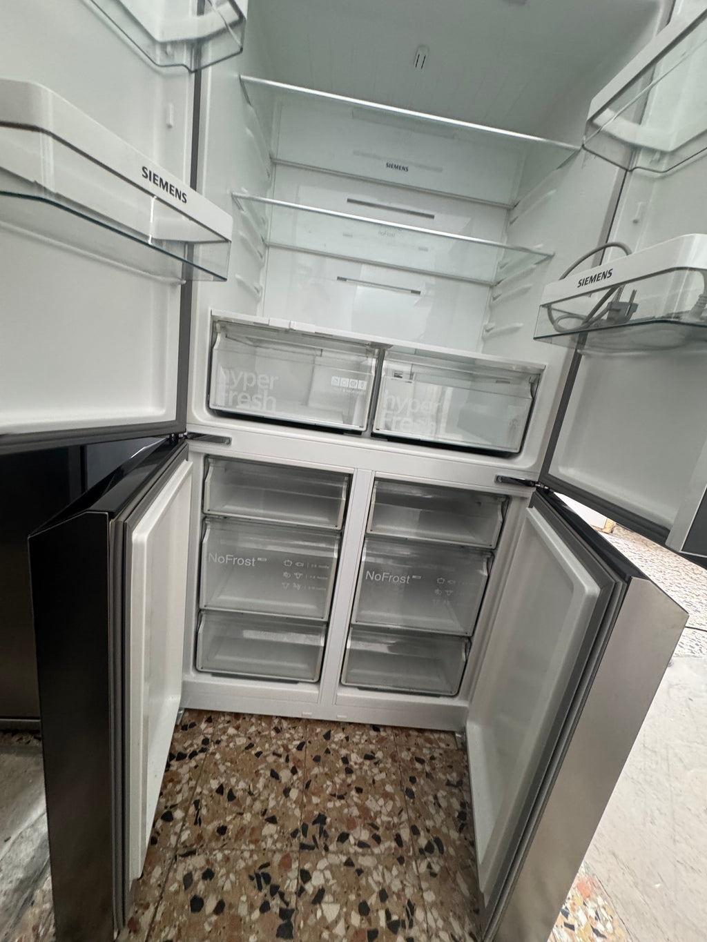 Siemens French Door Kühl-Gefrierkombination – Gebraucht