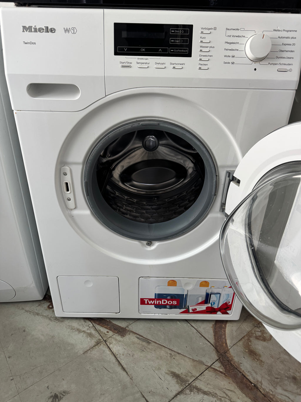 Premium Waschen mit Miele TwinDos – Kaum Benutzt